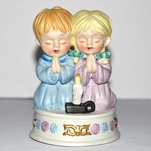 Vintage Ceramic Praying Kids Music Box (music might not play anymore)